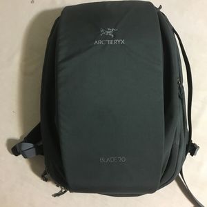 Arc'teryx Blade 20 Backpack, color - Nightshade